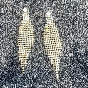 Waterfall style earrings